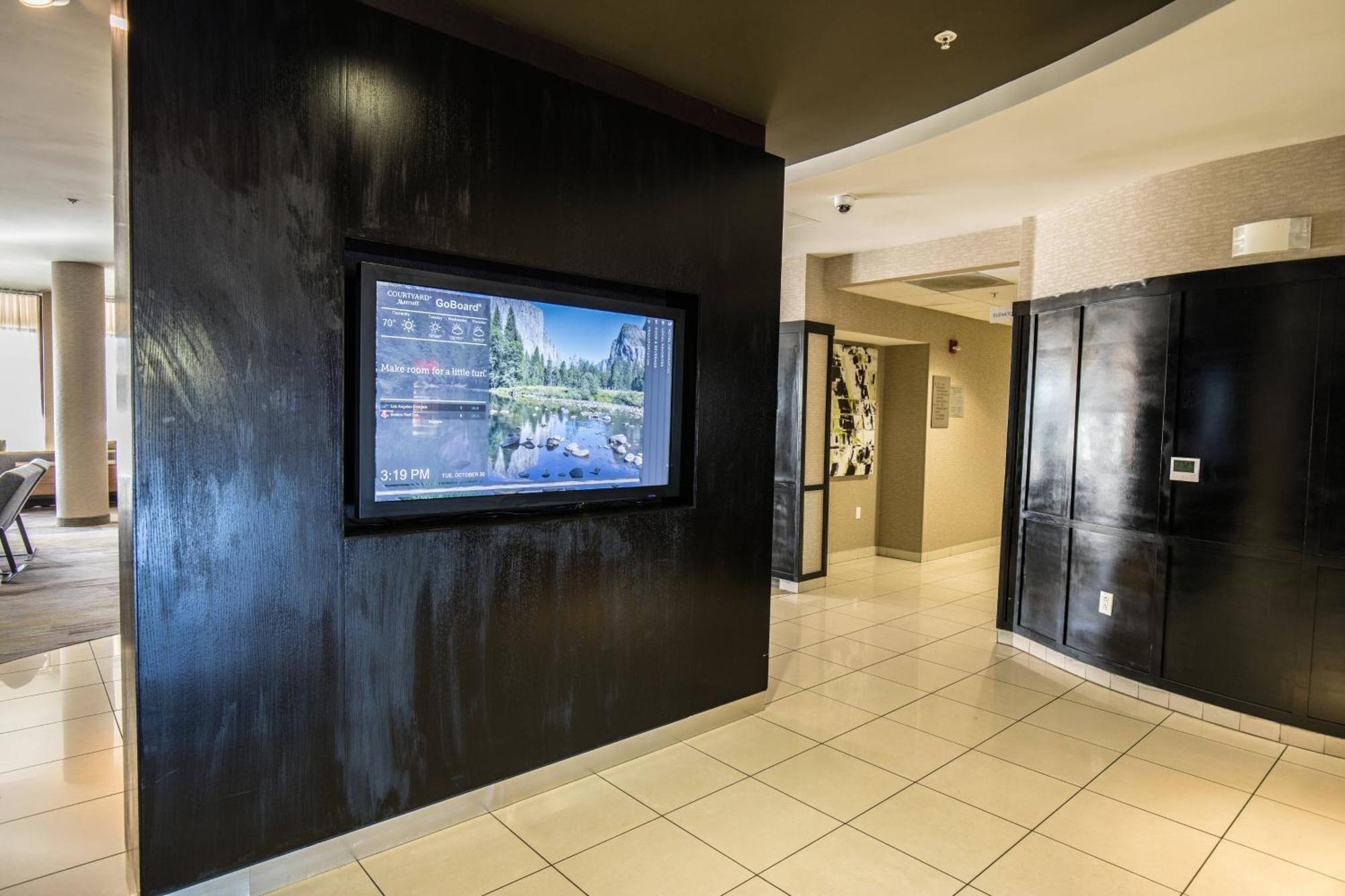 Courtyard By Marriott Merced Esterno foto